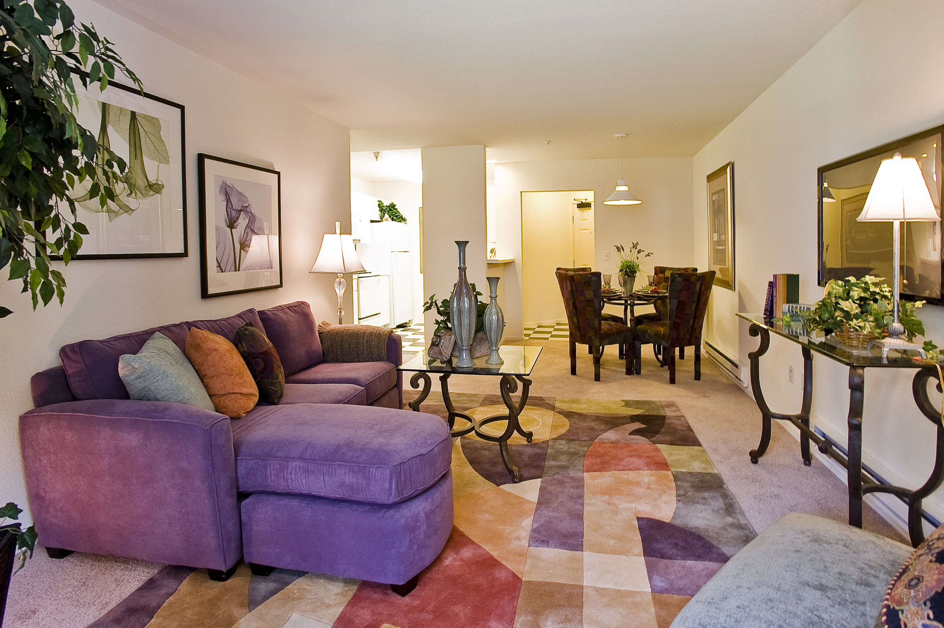 Pescadero Apartments, 950 Redwood Shores Parkway, Redwood City, CA